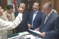 محافظ كفر الشيخ يوقع استمارة