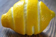 قشر الليمون