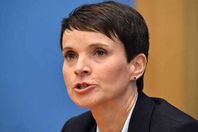 فراوكه بيترى