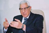 مكرم محمد أحمد