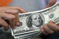 انخفاض سعر الدولار