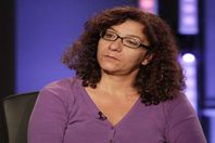 الدكتورة منى برنس