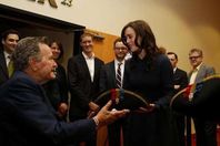 بوش الأب مع "ليند"