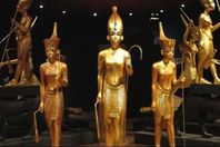 بيع آثار مصرية بأمريكا