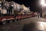 صور الطرود والمعدات أثناء الخروج من ميناء سفاجا