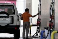 رفع أسعار الوقود في قطر