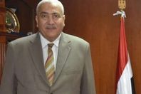 الدكتور أحمد بيومي رئيس جامعة السادات