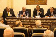 اجتماع اللجنة الاقتصادية بحضور "مميش"