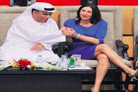 وزيرة الرياضة الإسرائيلية مع مسؤول إماراتي تشعل تويتر