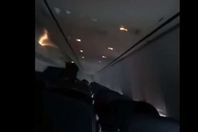 اللحظات الأخيرة داخل الطائرة الإندونيسية المنكوبة