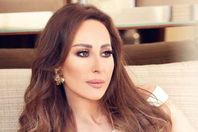 الفنانة ورد الخال