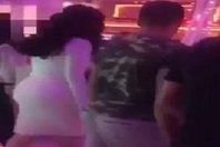 فتاة بملابس مثيرة