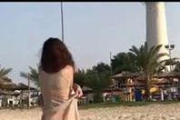 متعرية الكويت