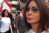 الفنانة إليسا