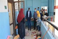 مديرة مدرسة