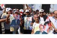 مواطنين-يحتفلون-بذكرى-نصر-اكتوبر