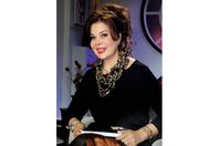 الإعلامية صفاء ابو السعود