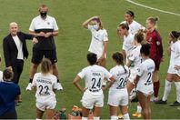 d-48-فضيحة-جنسية-تهز-عرش-الدوري-الأمريكي-لكرة-القدم-للسيدات