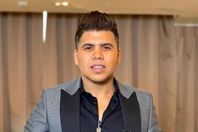 127-125124-omar-kamal-surgery-chin_700x400