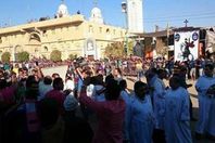 احتفالات دير مارجرجس بالرزيقات