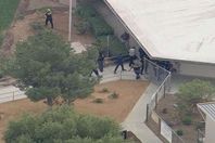 المدرسة مكان احتجاز الرهينة