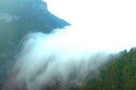 بحر من السحاب