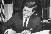 بيع الوثيقة الأخيرة لجون كينيدي