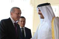 "أردوغان" يصل قطر في زيارة رسمية