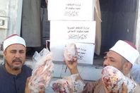 توزيع لحوم  صكوك الأضاحي بأسوان