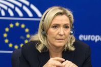 مارين لوبان