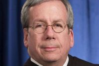 القاضى بيل اونيل