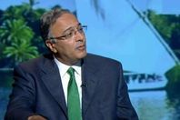 الدكتور سعيد صادق، أستاذ علم الاجتماع السياسى