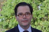 السفير الفرنسى