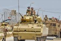 الجيش يقتل  15 إرهابياً متورطاً فى تفجير العريش