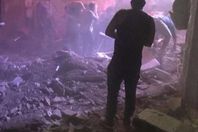 لحظة انهيار ملهي