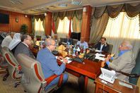 محافظ بورسعيد يناقش ملف التعليم