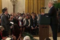 ترامب ومراسل "سي إن إن"