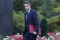 زير الدفاع البريطاني جافين وليامسون