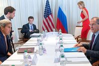 لافروف وكيري