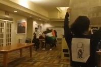 أمريكيون ينسحبون من محاضرة إسرائيلي