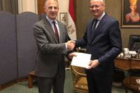 السفير الامريكي