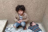 أطفال الفنان