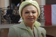 أرملة شاه إيران