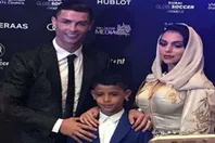 رونالدو وزوجته