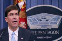 وزير الدفاع الأمريكي   مارك إسبر