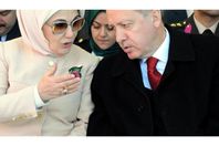 اردوغان و زوجته