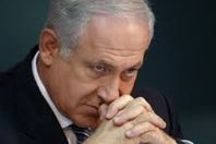 صحيفة إسرائيلية: نتياهو يتوسل وقف إطلاق النار