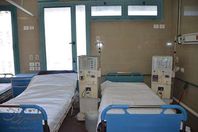 وحدة الغسيل الكلوى بالمستشفى العام