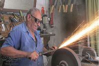 أبو طبل ببور سعيد 100 عام سن سكاكين