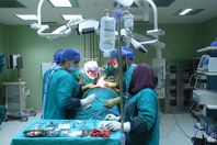 12 عملية جراحية بالمنيا